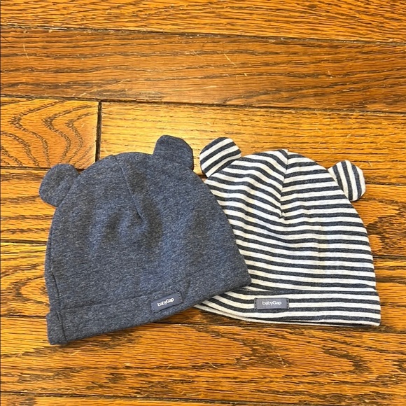 GAP Other - baby GAP First Favorites 2-Pack Striped / Solid Bear Hats Size 0-3 Months